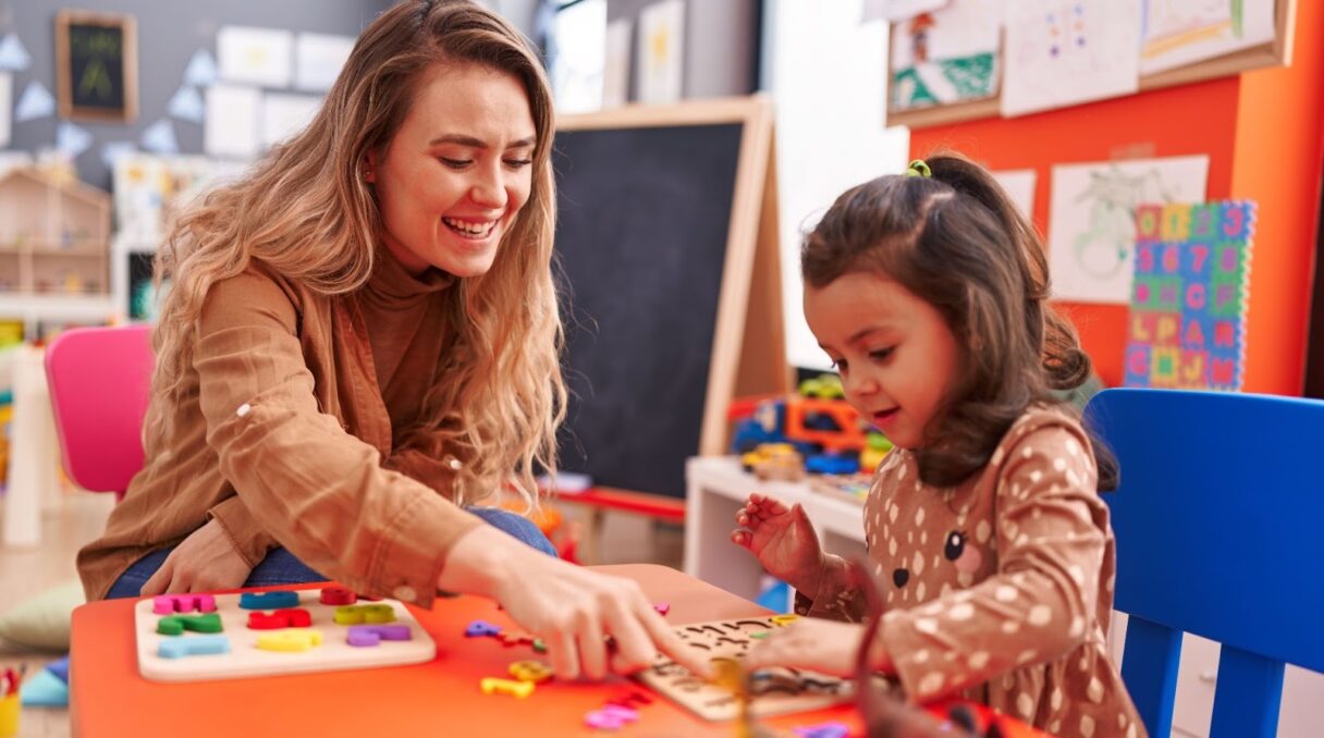 Approach to Bilingual Early Learning - photo 2